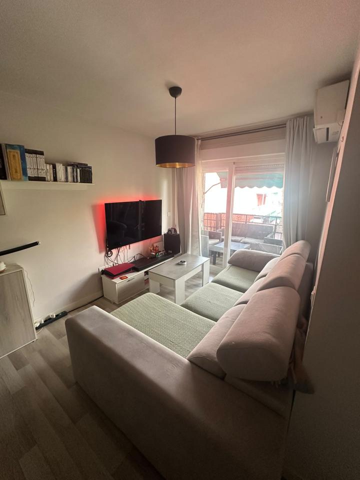 Piso en Calle Badajoz, Alcorcón, Madrid de 77 m2