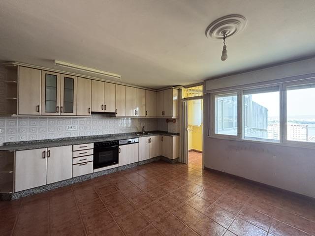 Piso en Avenida Conces, Fene, La Coruña de 109 m2