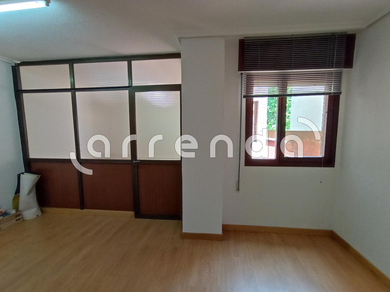 oficina en santander · calle-vargas-39010 €