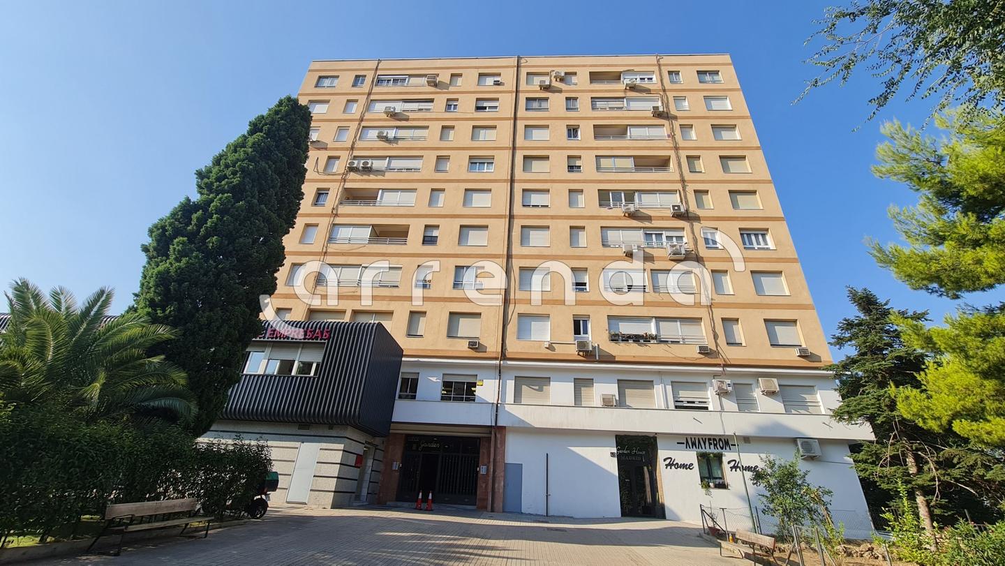 pisos en madrid · avenida-de-moratalaz-28030 1300€
