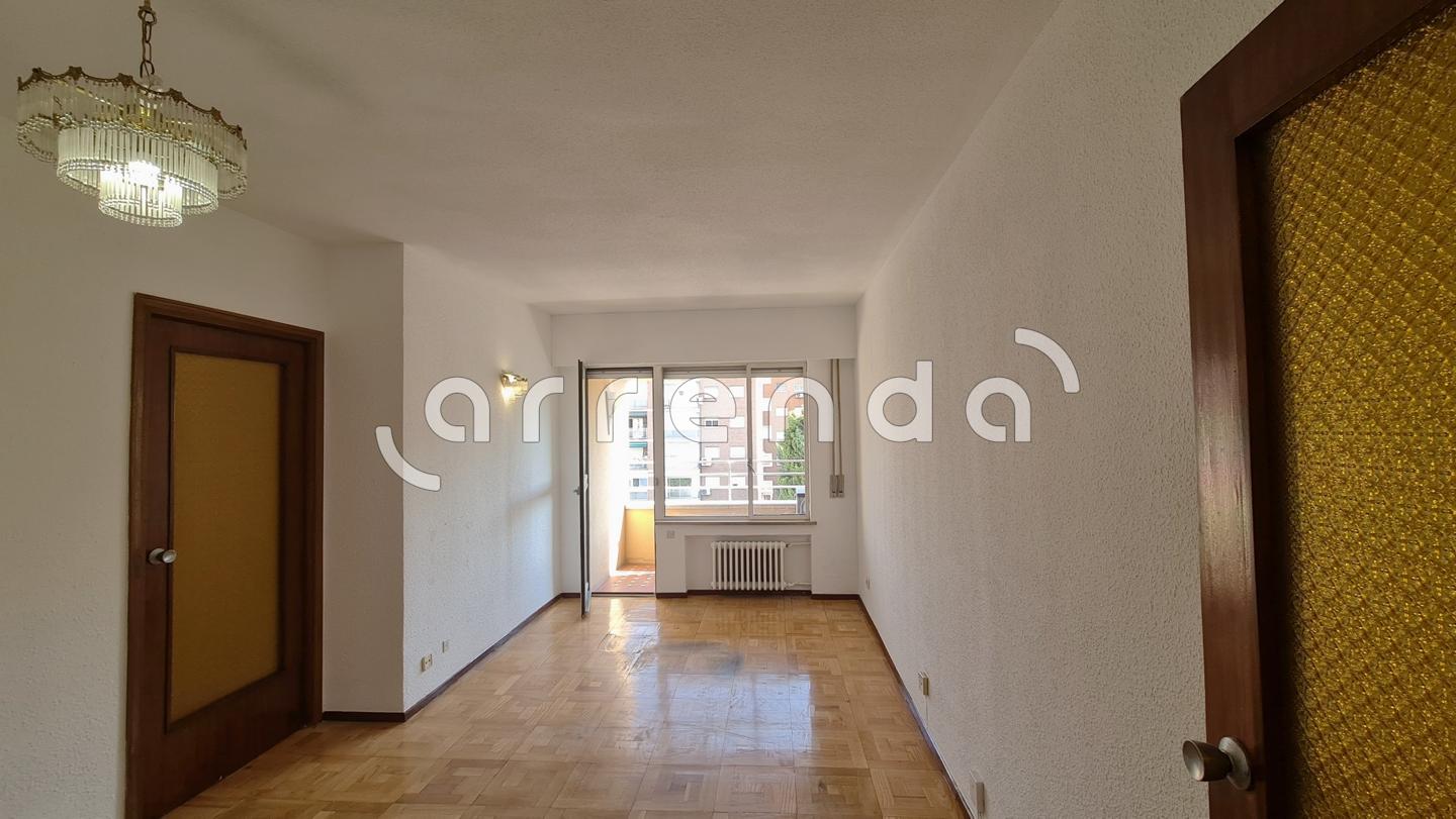 pisos en madrid · avenida-de-moratalaz-28030 1300€
