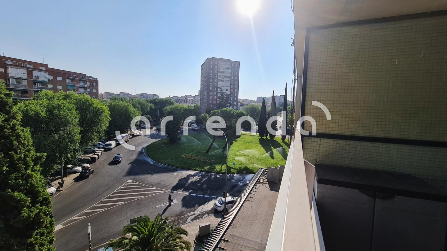 pisos en madrid · avenida-de-moratalaz-28030 1300€