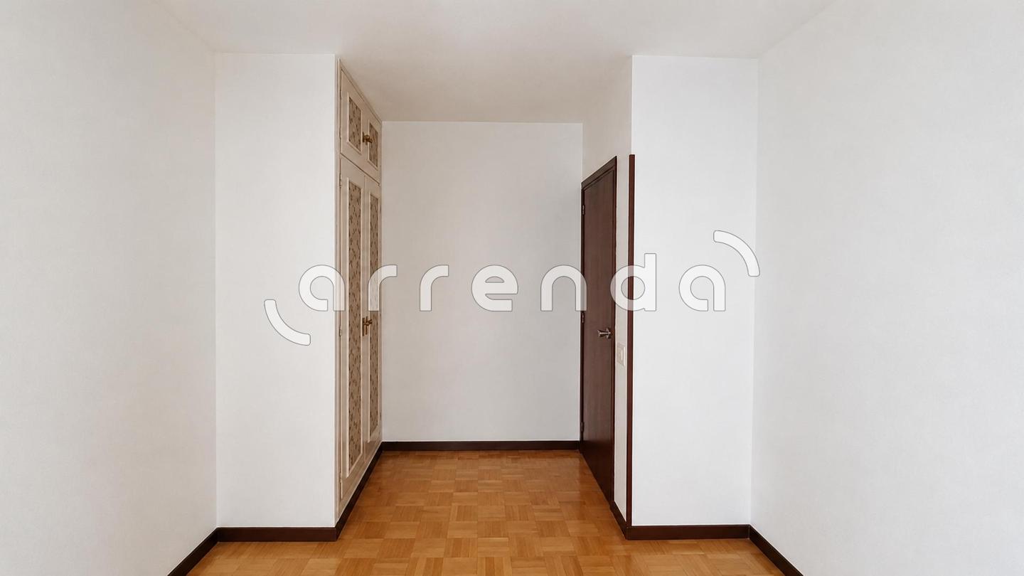 pisos en madrid · avenida-de-moratalaz-28030 1300€