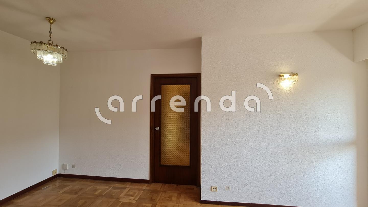 pisos en madrid · avenida-de-moratalaz-28030 1300€