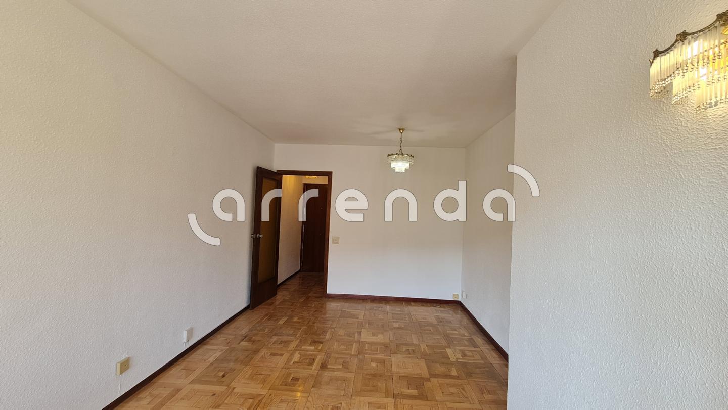 pisos en madrid · avenida-de-moratalaz-28030 1300€