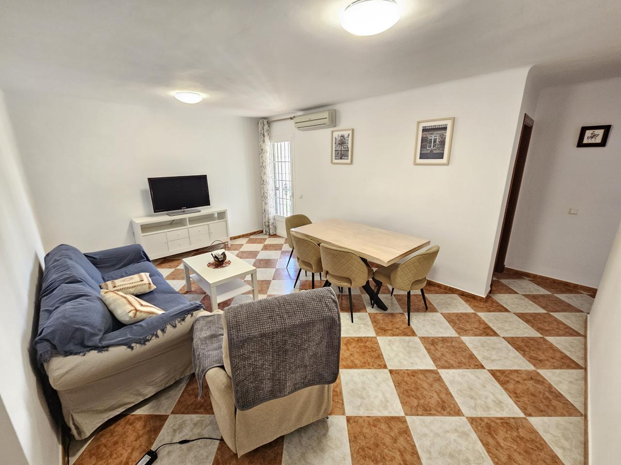 Piso en Calle Góngora, Chipiona, Cádiz de 96 m2