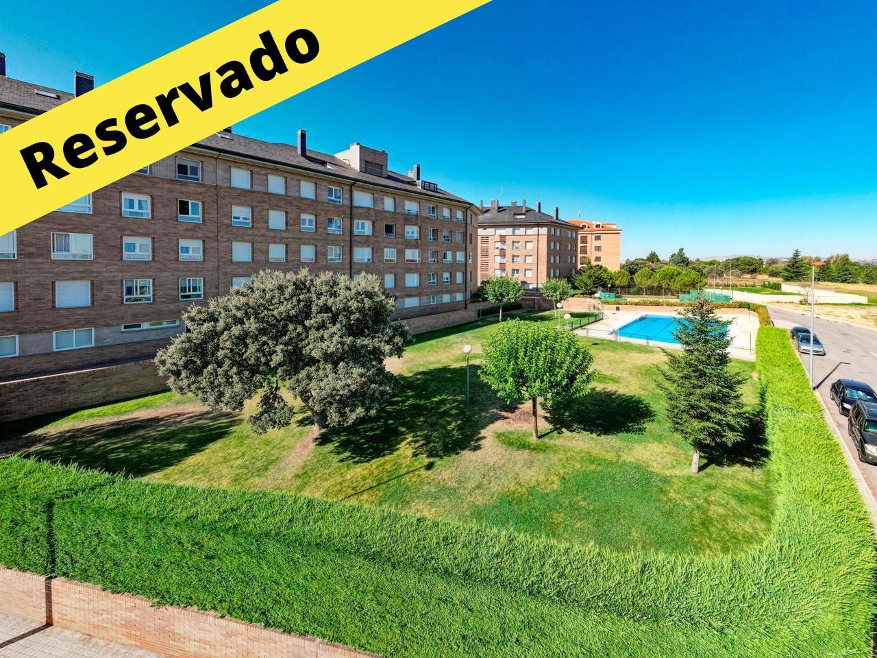 Piso de 3 dormitorios con Urbanización, Garaje y Trastero en Hervencias