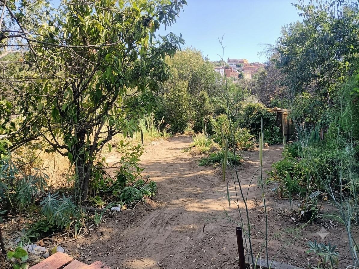 terreno en santa-coloma-de-cervello ·  128999€