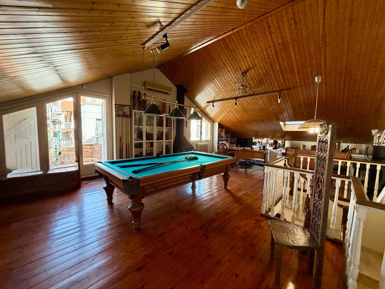 casa--chalet en montcada-i-reixac · montcada-centro 690000€