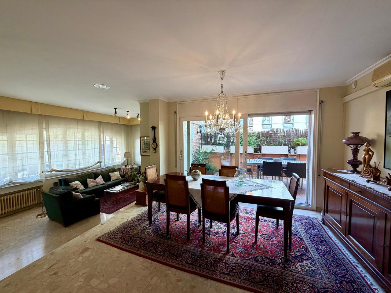 casa--chalet en montcada-i-reixac · montcada-centro 690000€