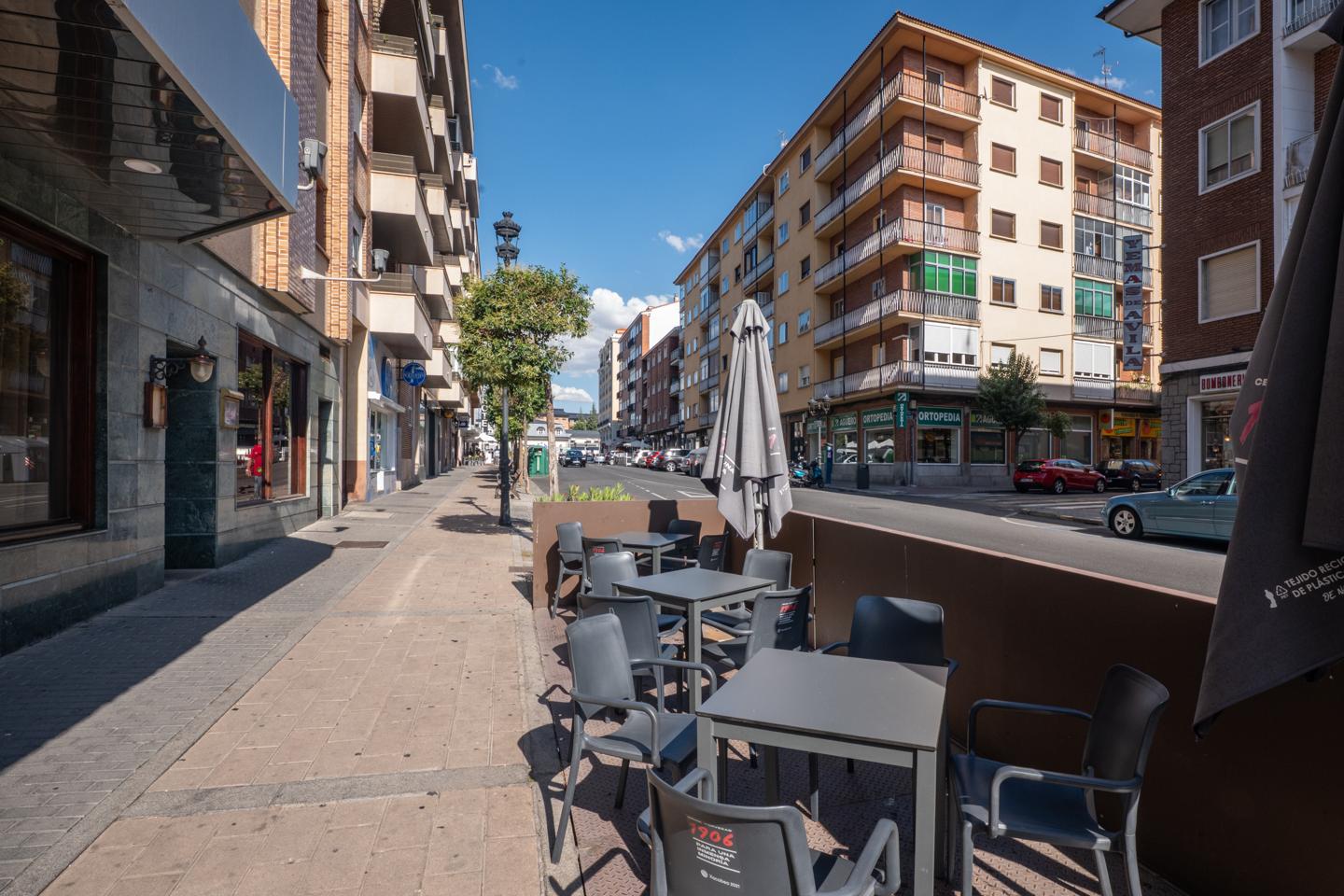 Dúplex con Terraza y ASCENSOR en PASEO de la ESTACIÓN