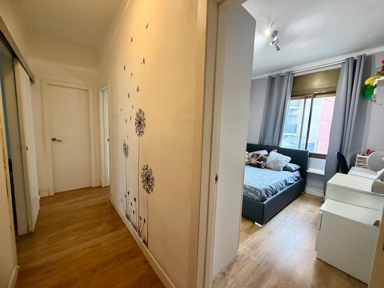 piso en montcada-i-reixac ·  235000€