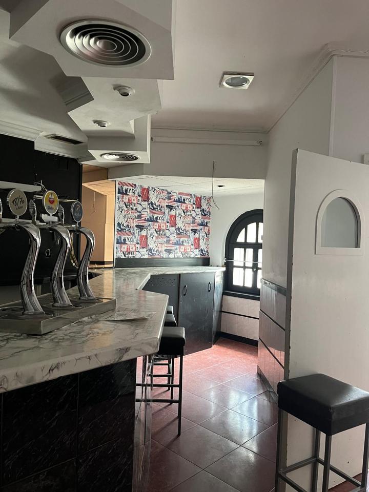 local en zaldibar · munibe-zehar-kalea-48250 500€