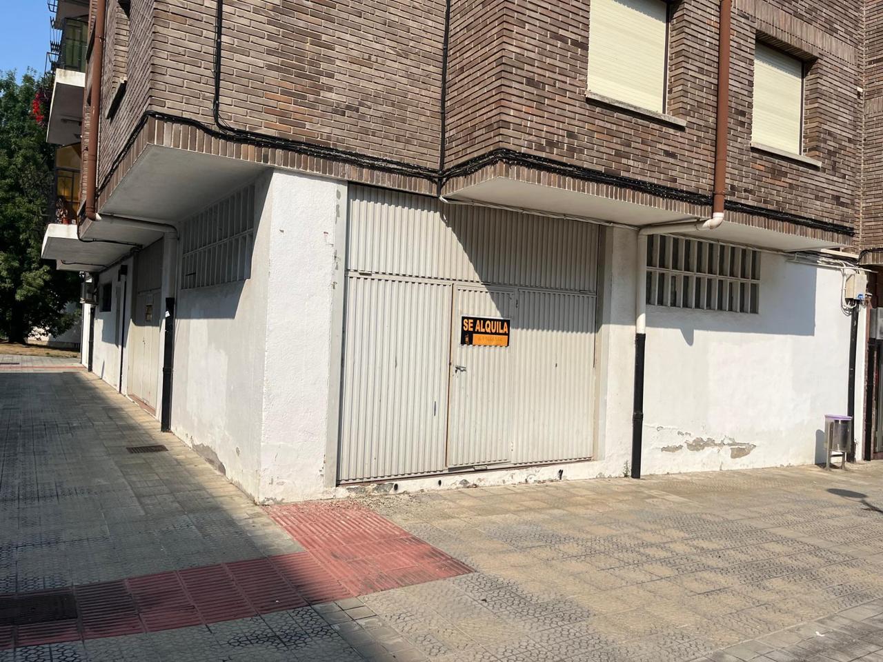 local en apatamonasterio · jose-antonio-aguirre-lekube-etorbidea-48291 78000€