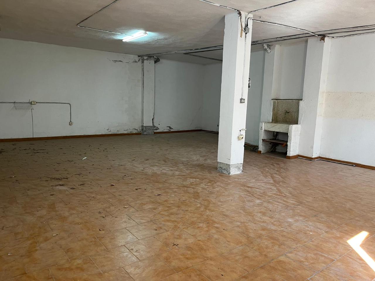 local en apatamonasterio · jose-antonio-aguirre-lekube-etorbidea-48291 78000€