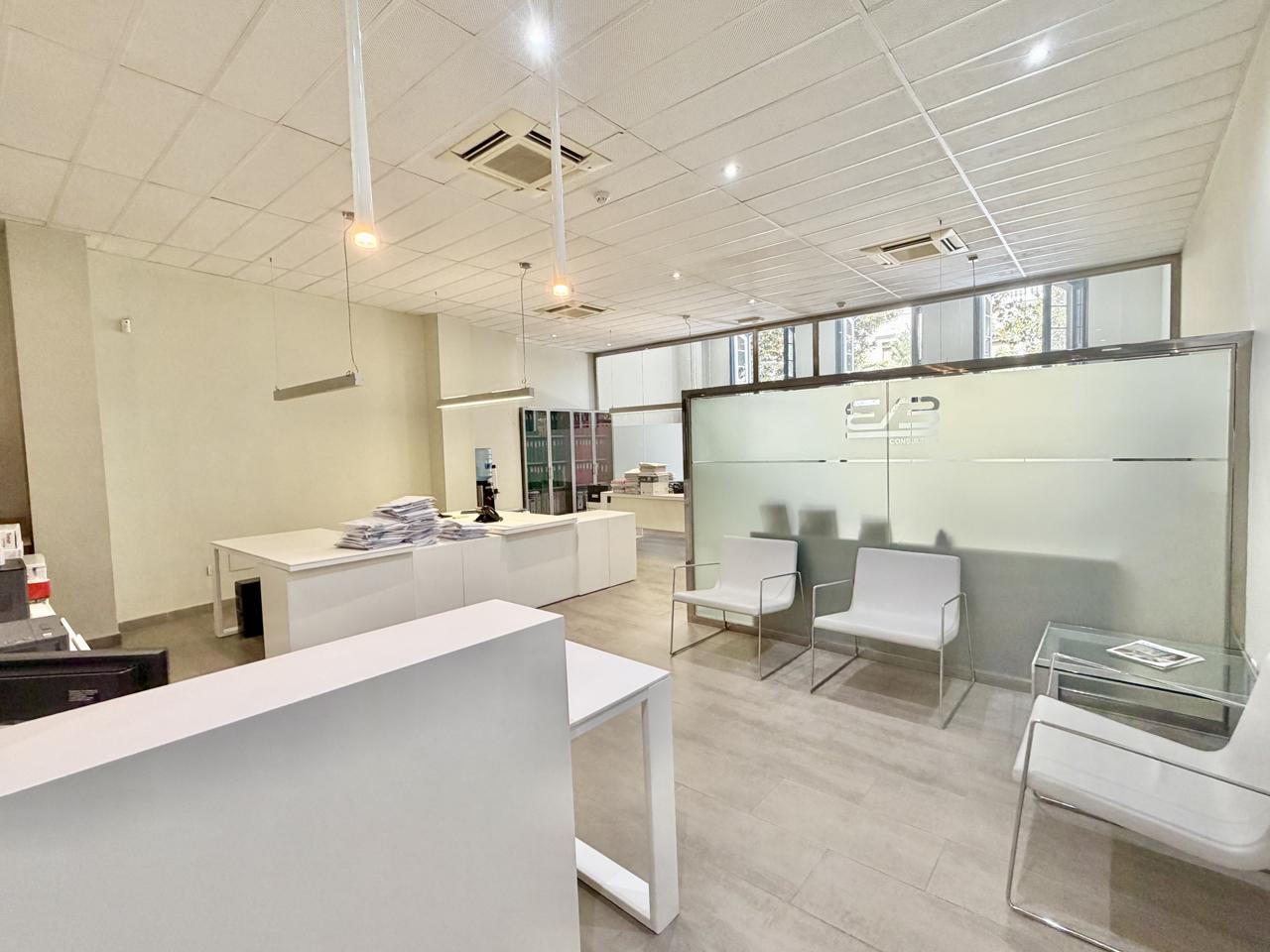 oficina en santa-cruz-de-tenerife · paseo-milicias-de-garachico-38002 300000€