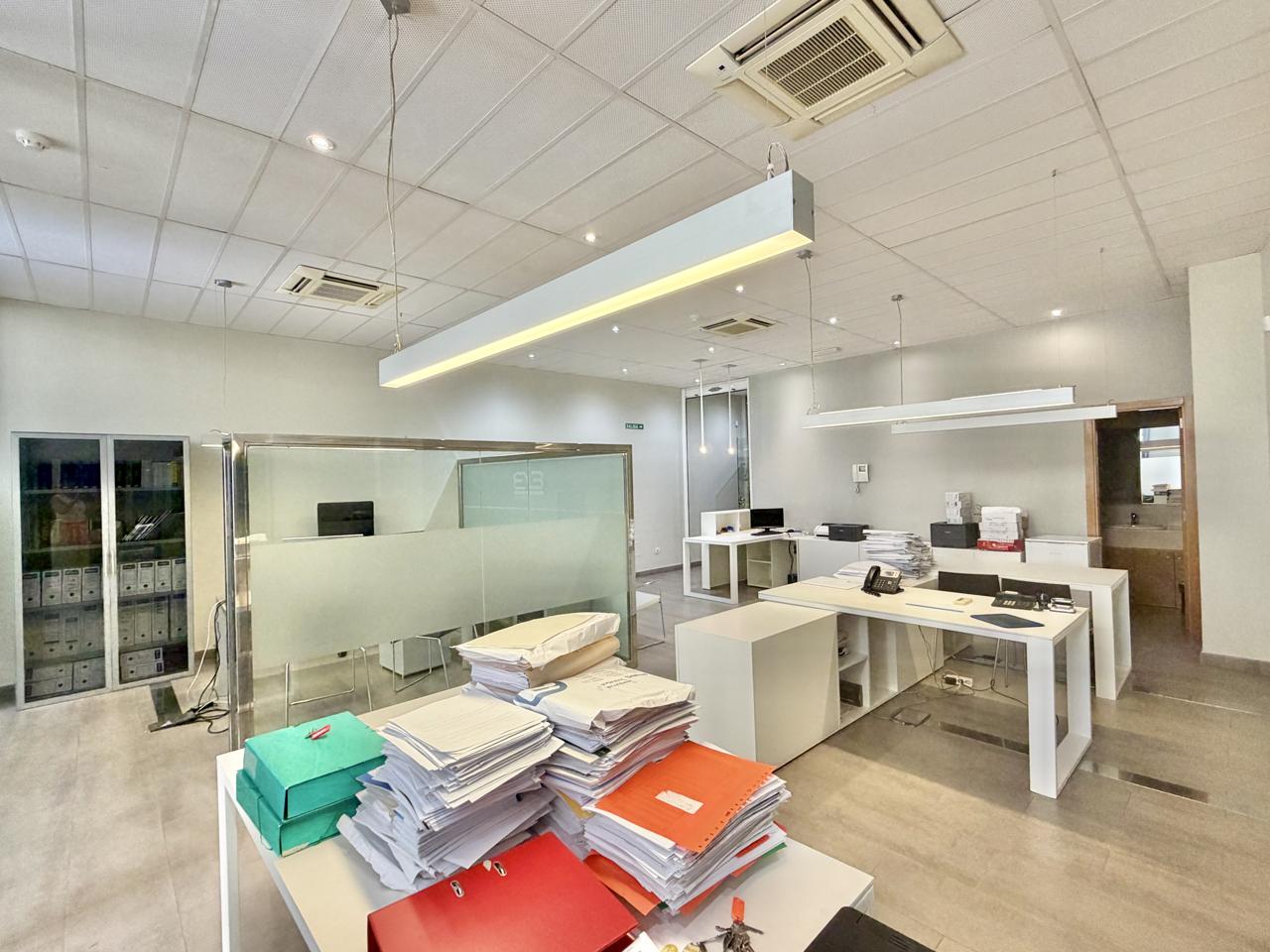 oficina en santa-cruz-de-tenerife · paseo-milicias-de-garachico-38002 300000€