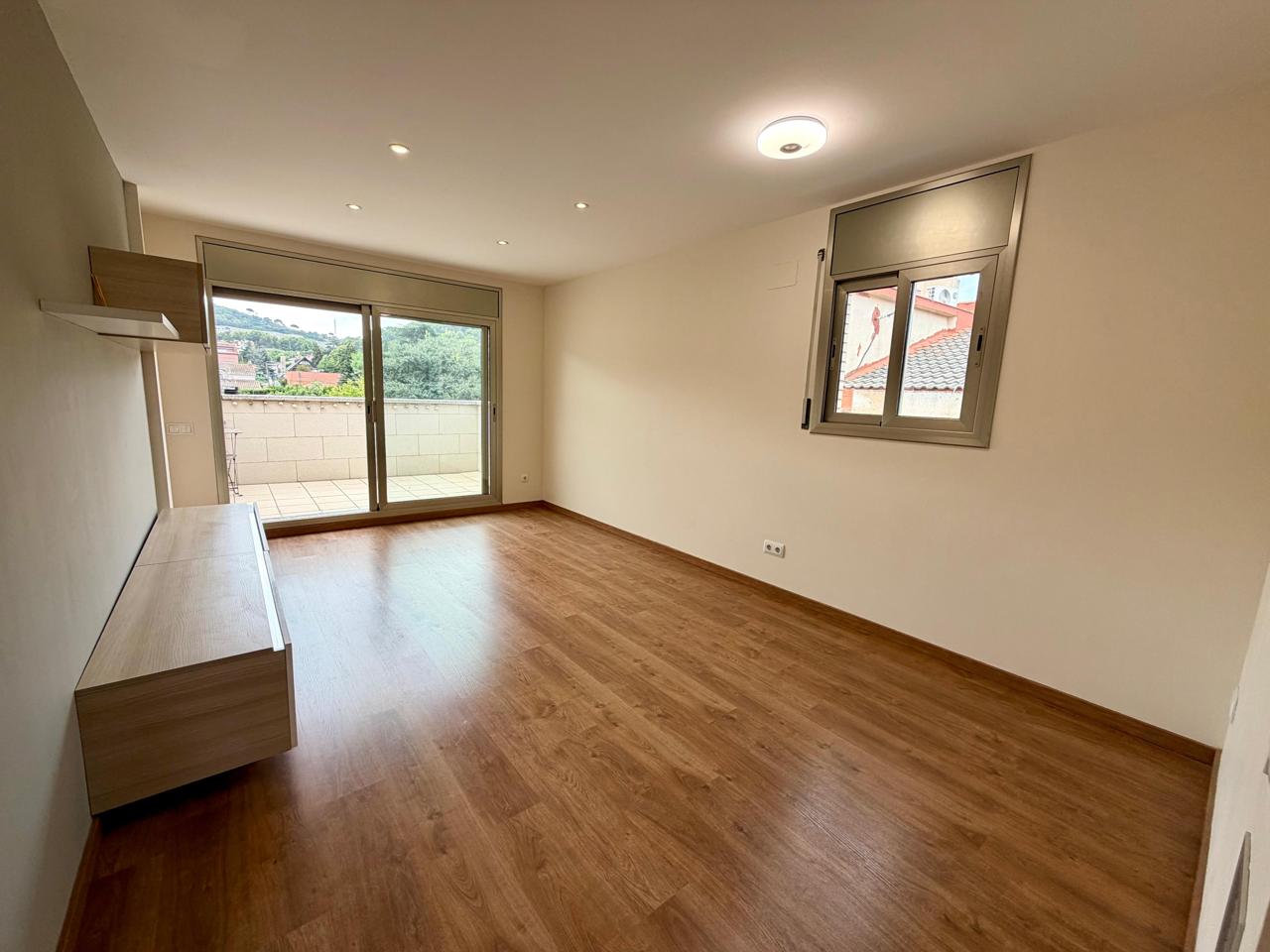 piso en montcada-i-reixac · terra-nostra 369000€