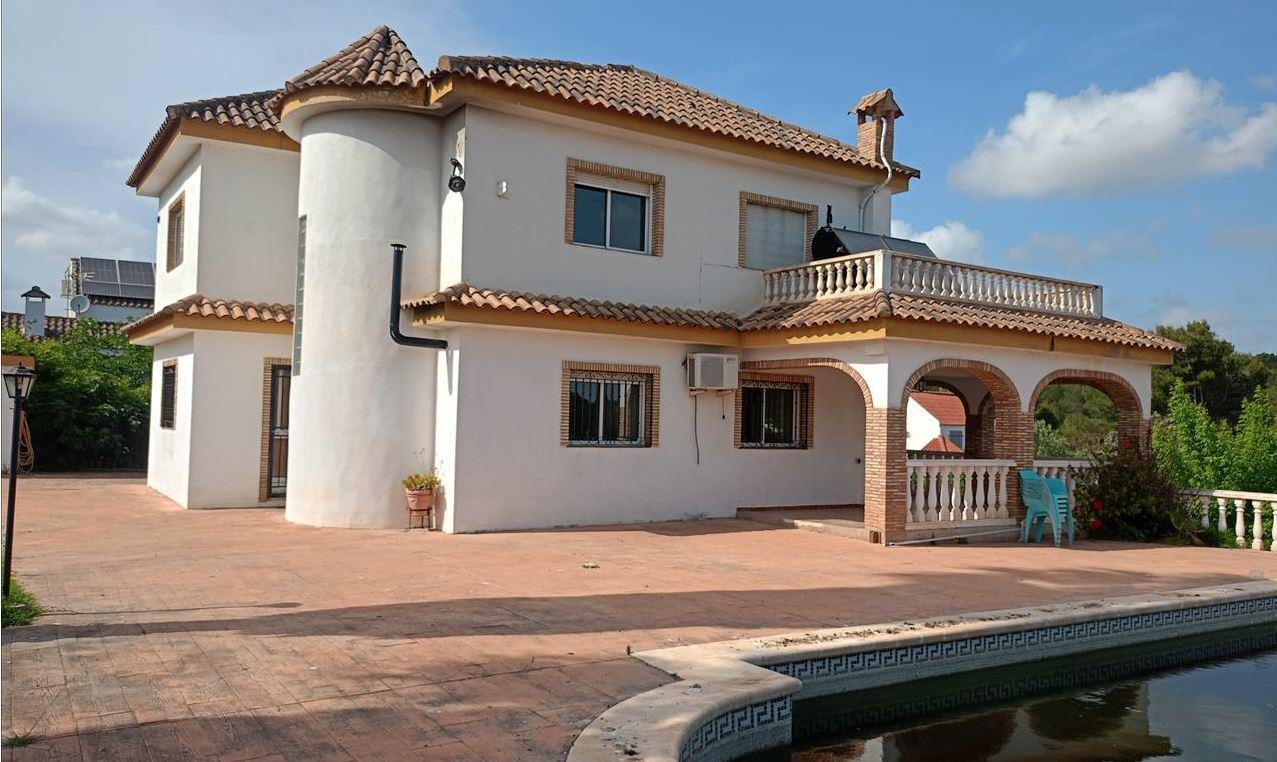 Chalet en venta en Valencia