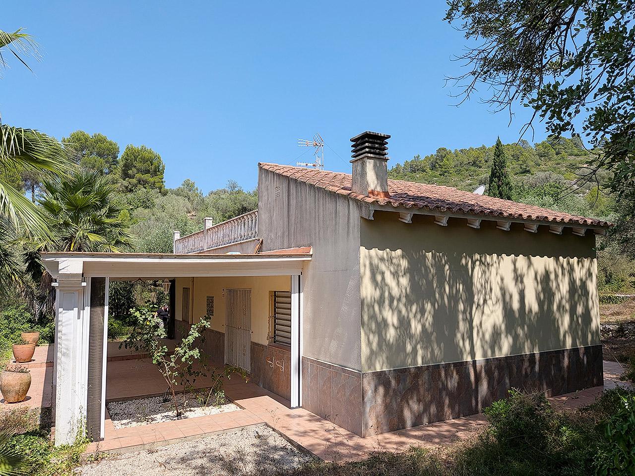 Casa rústica en Pou Serra, Freginals, Tarragona de 115 m2