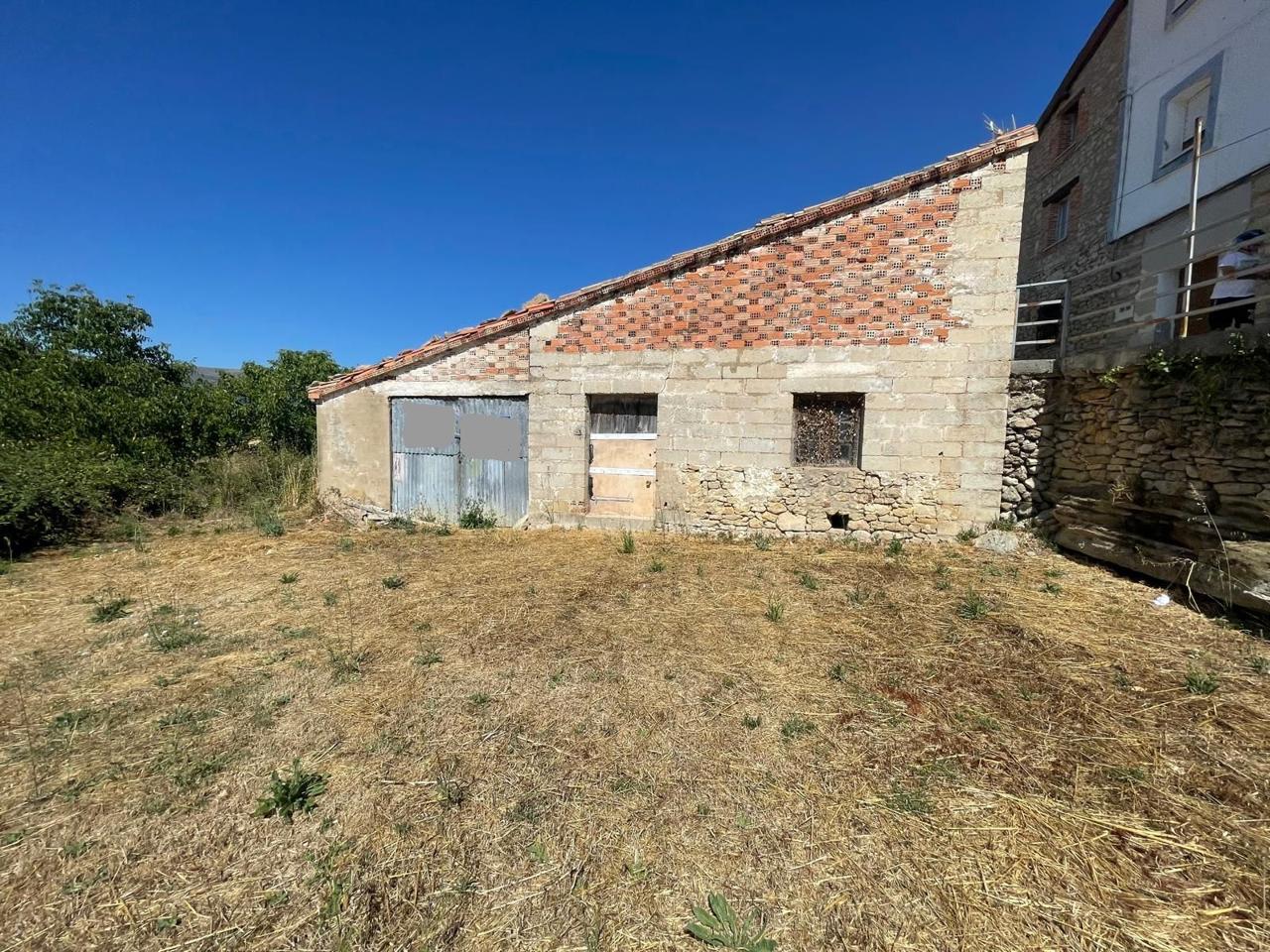 Villa in Plaza Mayor, Villavedeo, Burgos of 127 m2