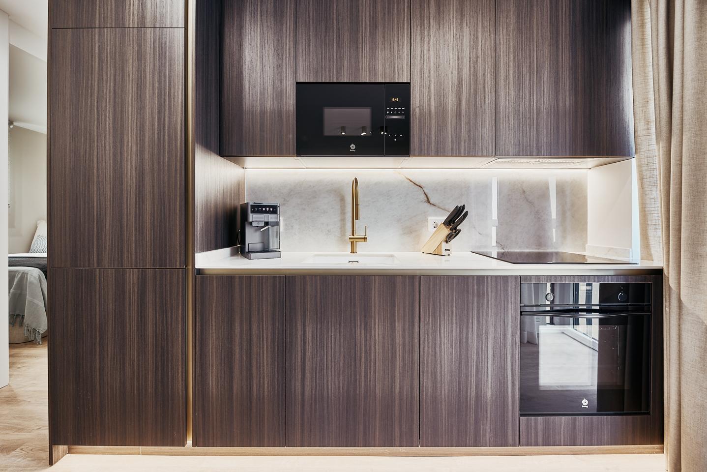 pisos en madrid · calle-de-piamonte-28004 1049000€
