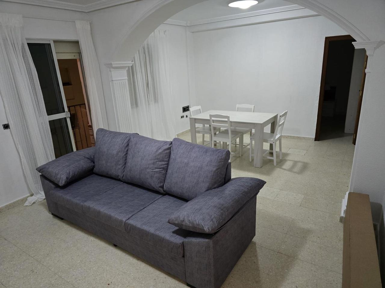 Piso en Dos Hermanas, Sevilla de 78 m2
