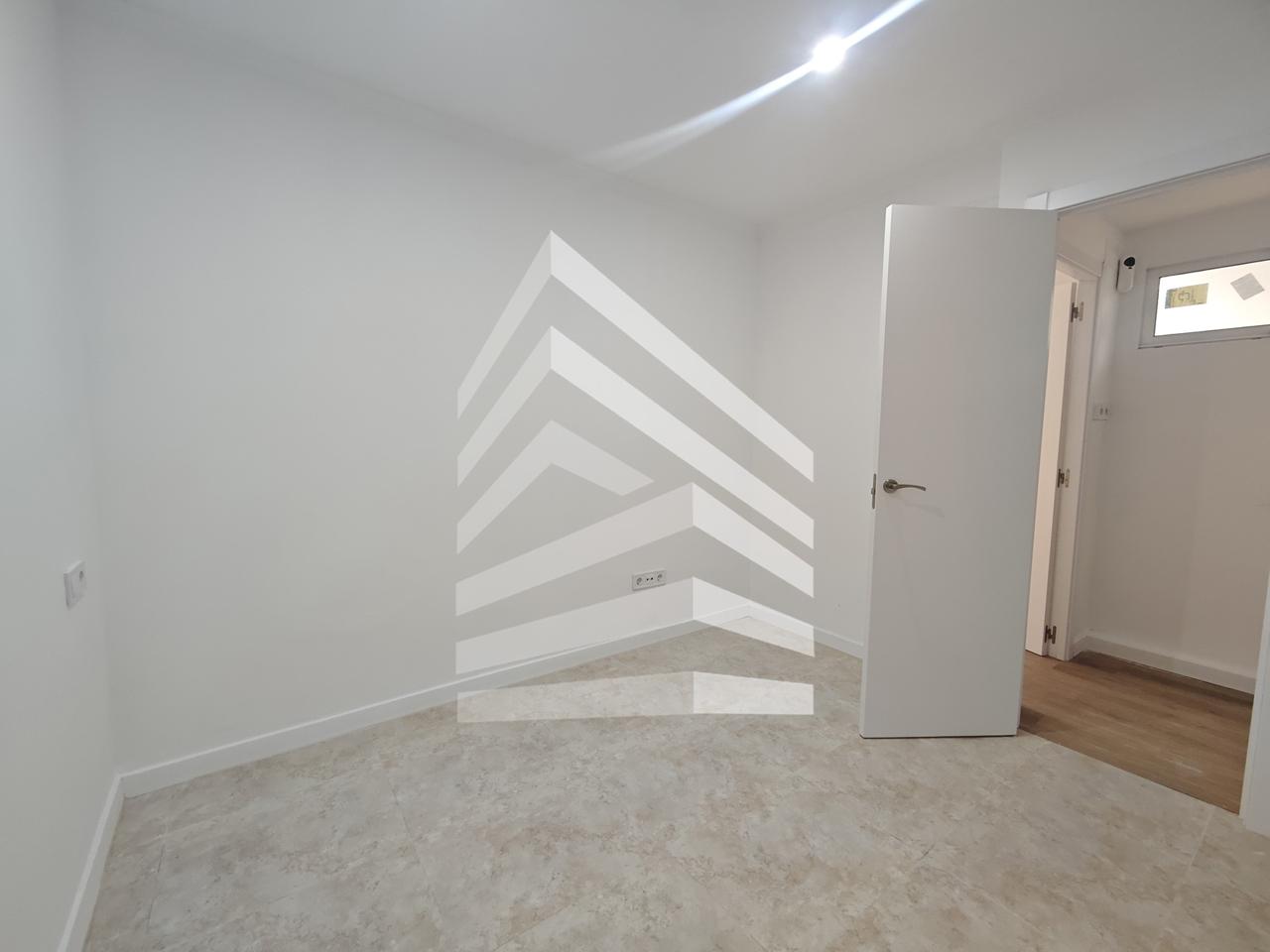 pisos en terrassa · carrer-renaixement-08226 170000€