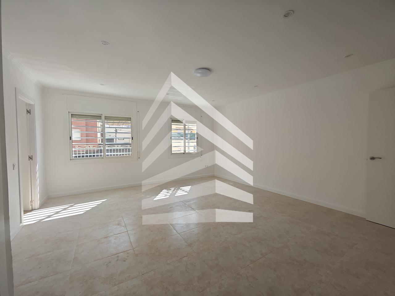 pisos en terrassa · carrer-renaixement-08226 170000€