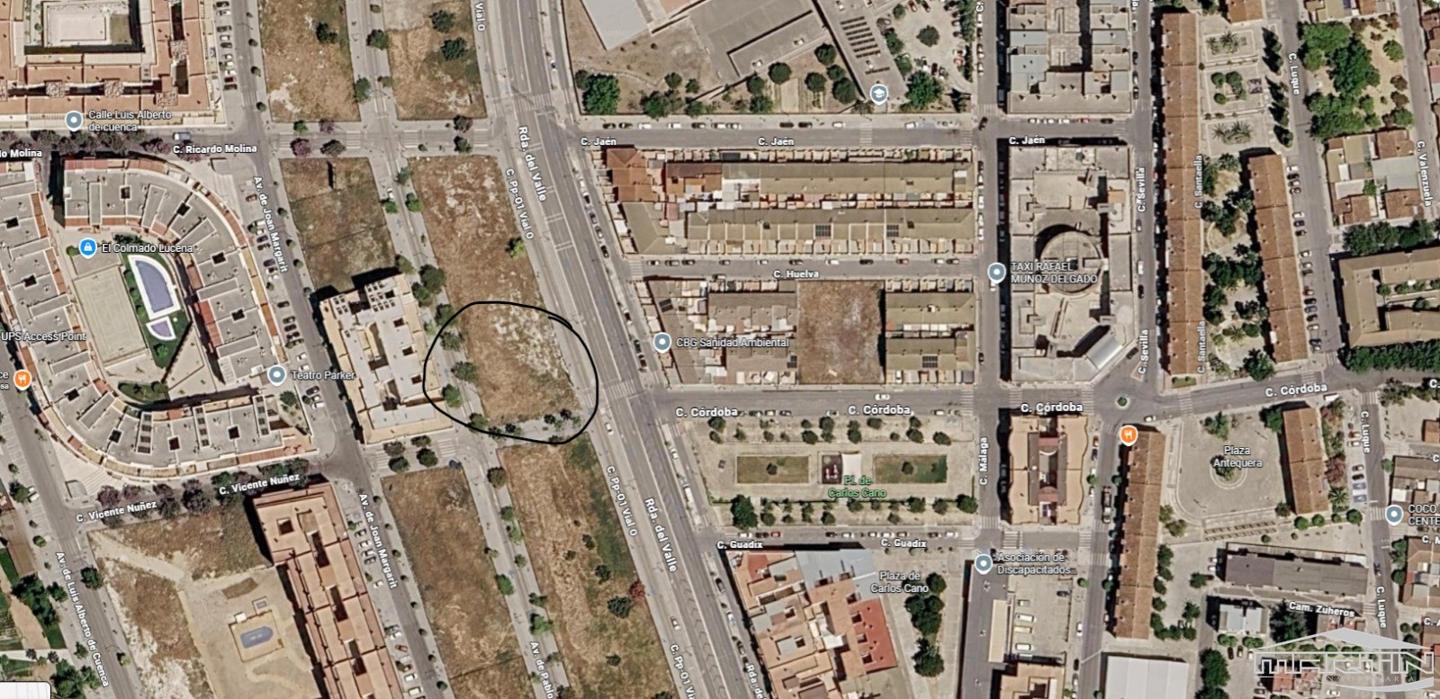 Terreno en Ronda del Valle, Lucena, Córdoba de 130 m2