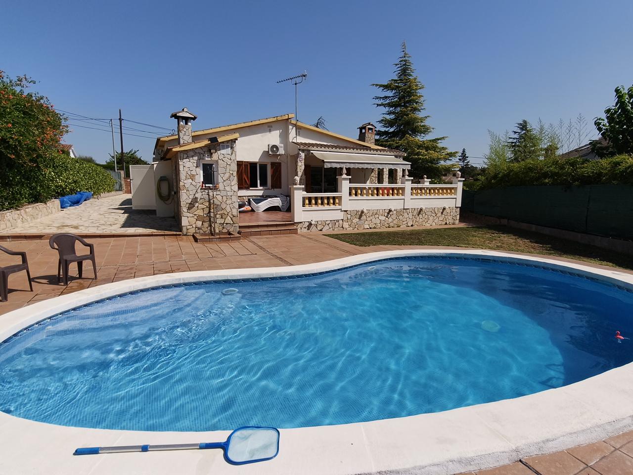 Casa / chalet en Carrer Font martina 581, Can Carbonell, Girona de 162 m2