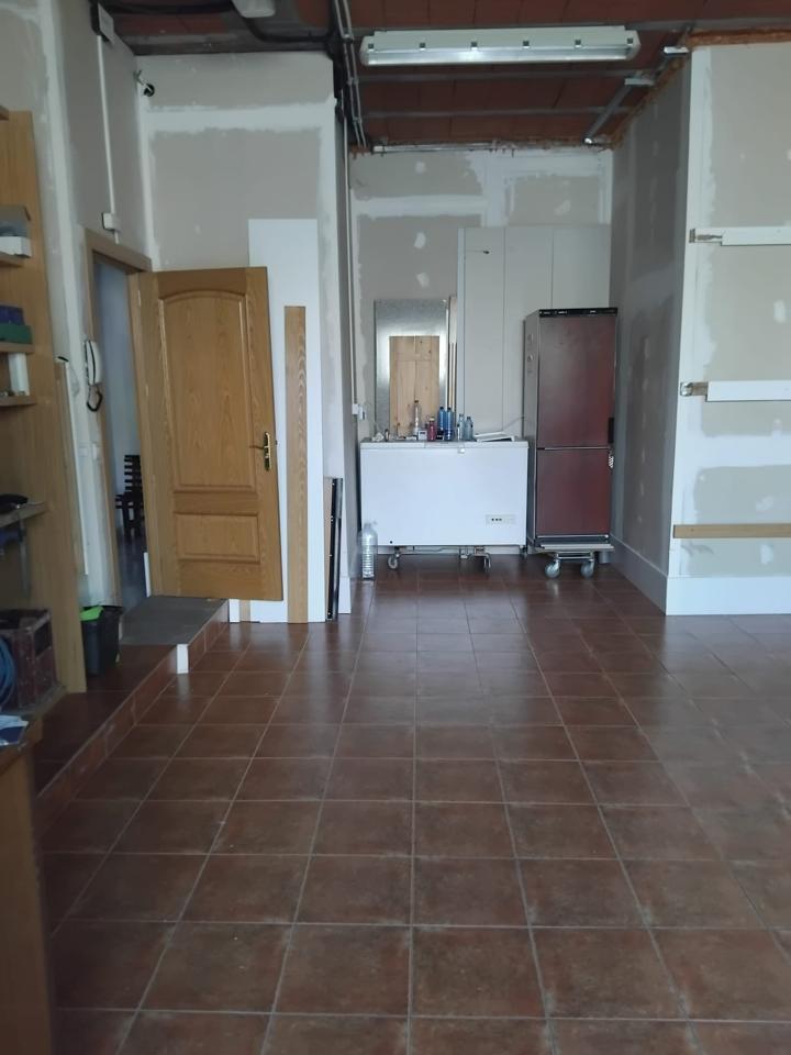 Local en Avenida Cañada Real, Plasencia, Cáceres de 55 m2