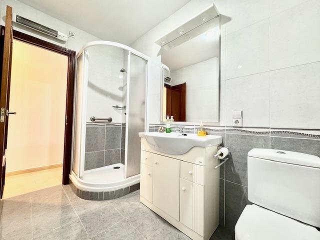 Piso · Madrid · 5 hab.