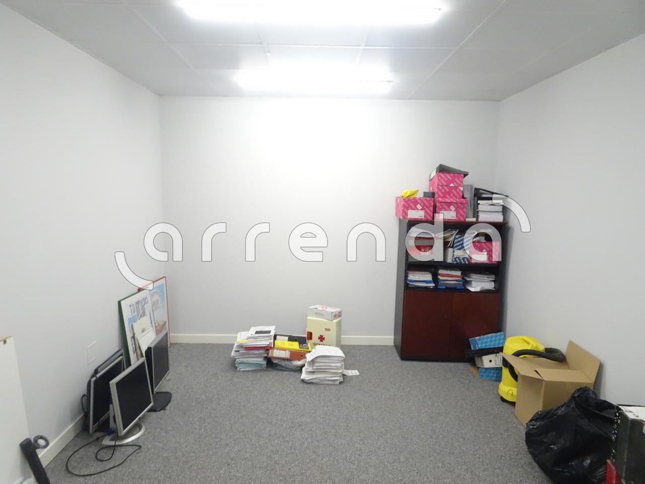 locales-comerciales en santander · floranes 1400€