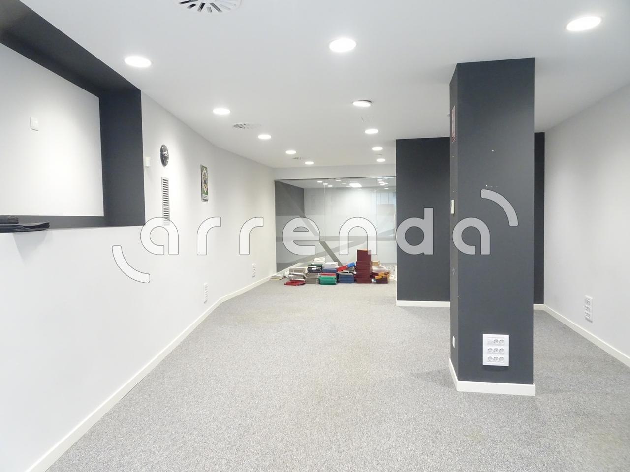 locales-comerciales en santander · floranes 1400€