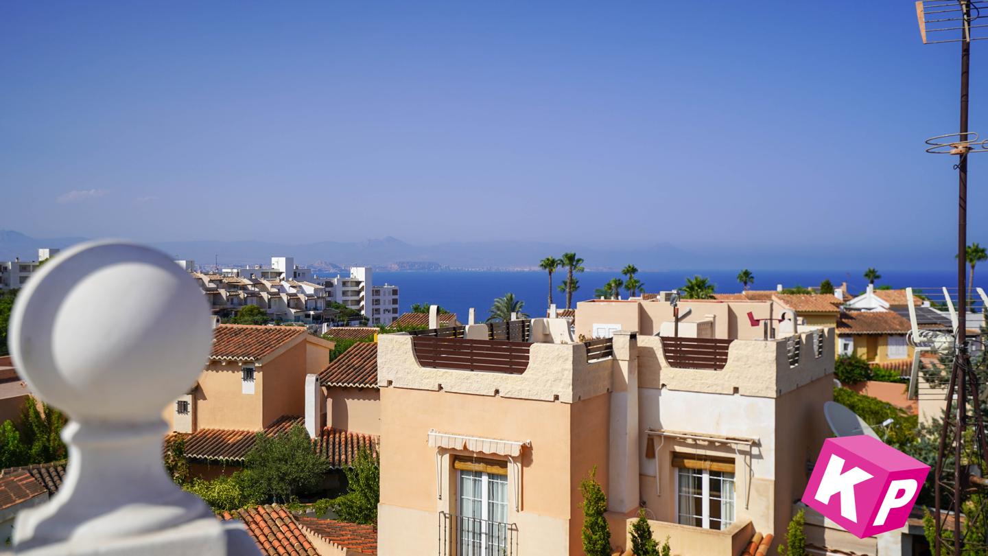 Chalet en venta en Alicante