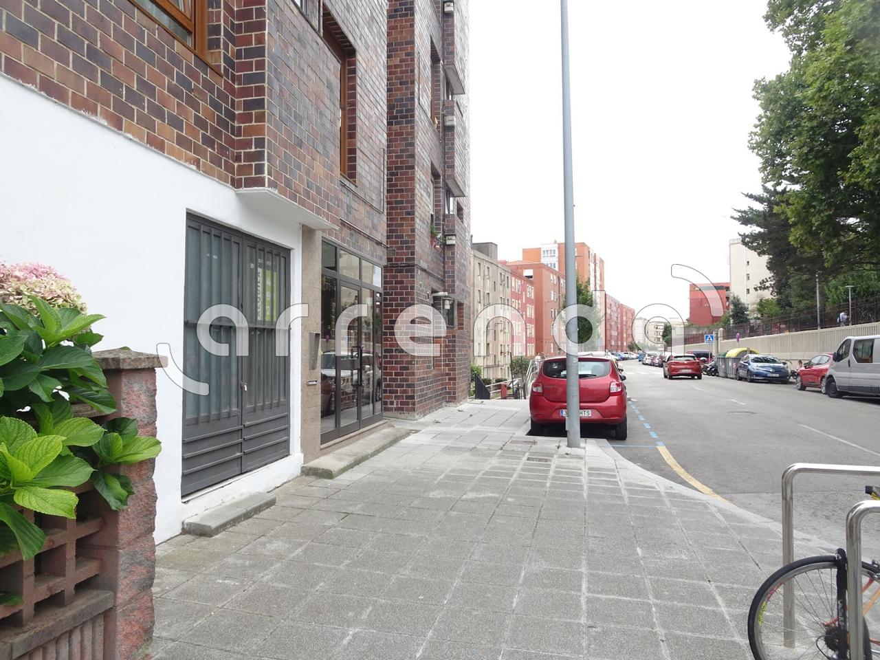 locales-comerciales en santander · general-davila 650€