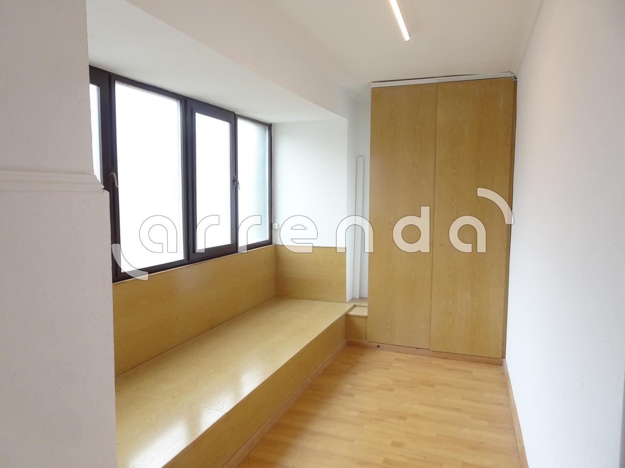 locales-comerciales en santander · general-davila 650€