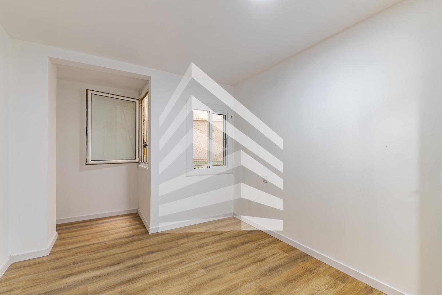 pisos en barcelona · carrer-del-rossello-08903 215000€
