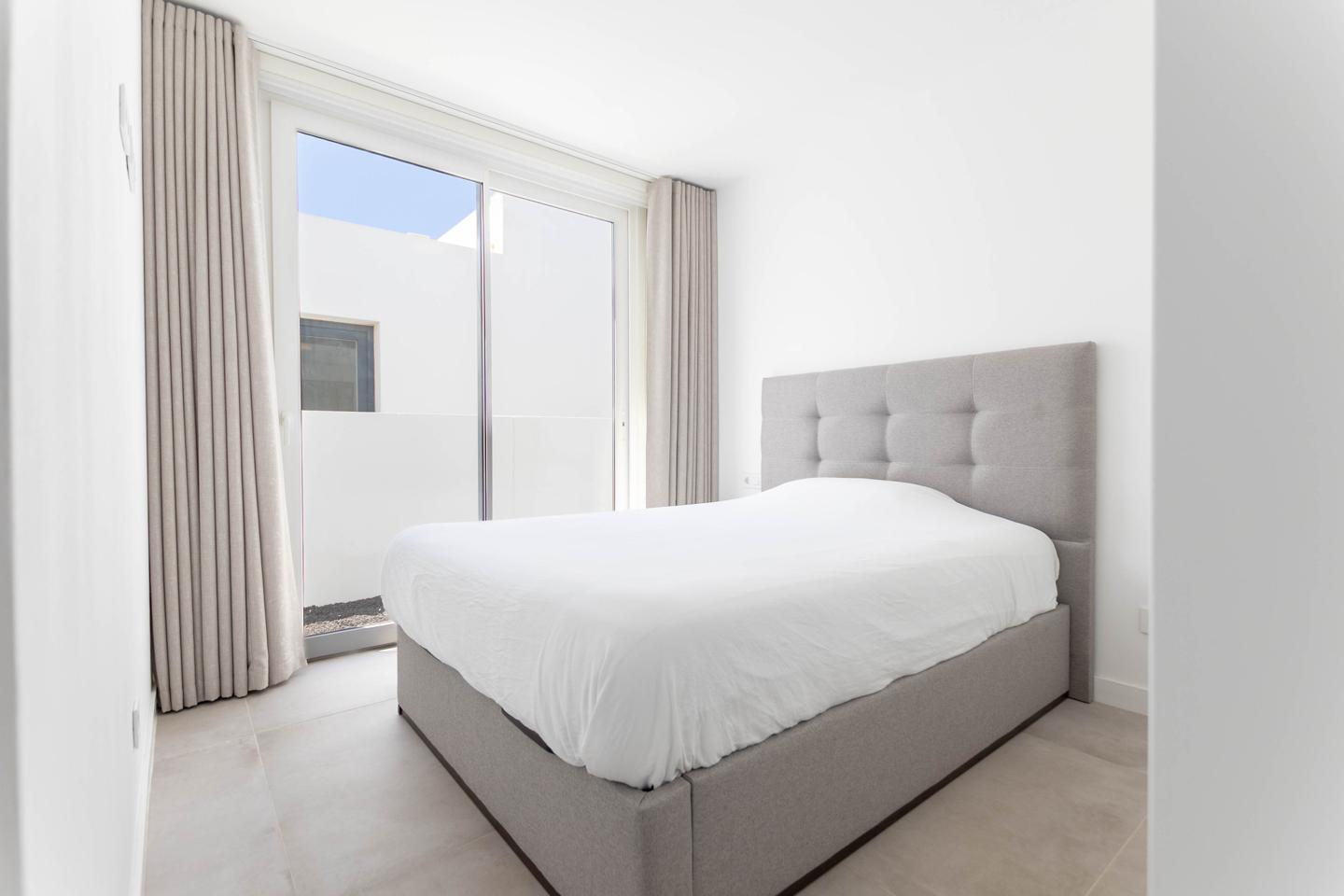 Contemporary 3 Bed Detached Villa With Pool