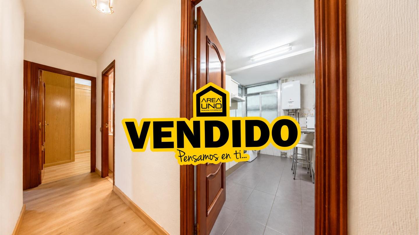 Piso en Calle Polvoranca, Alcorcón, Madrid de 72 m2