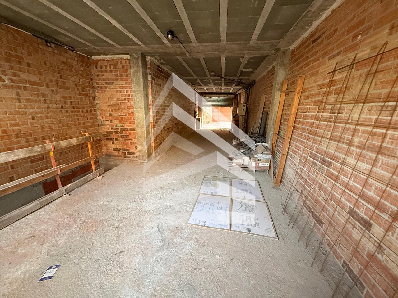 locales-comerciales en navarcles · carrer-ample-08270 48900€