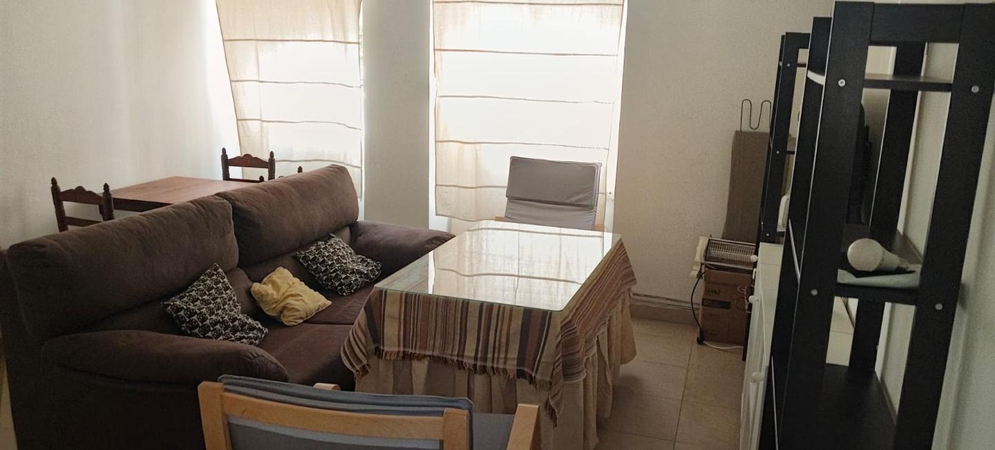 Piso en AV REINA MERCEDES, Sevilla, Sevilla de 85 m2