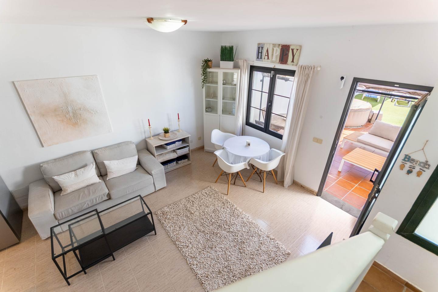 Cosy 2 Bed Duplex With South Facing Terrace