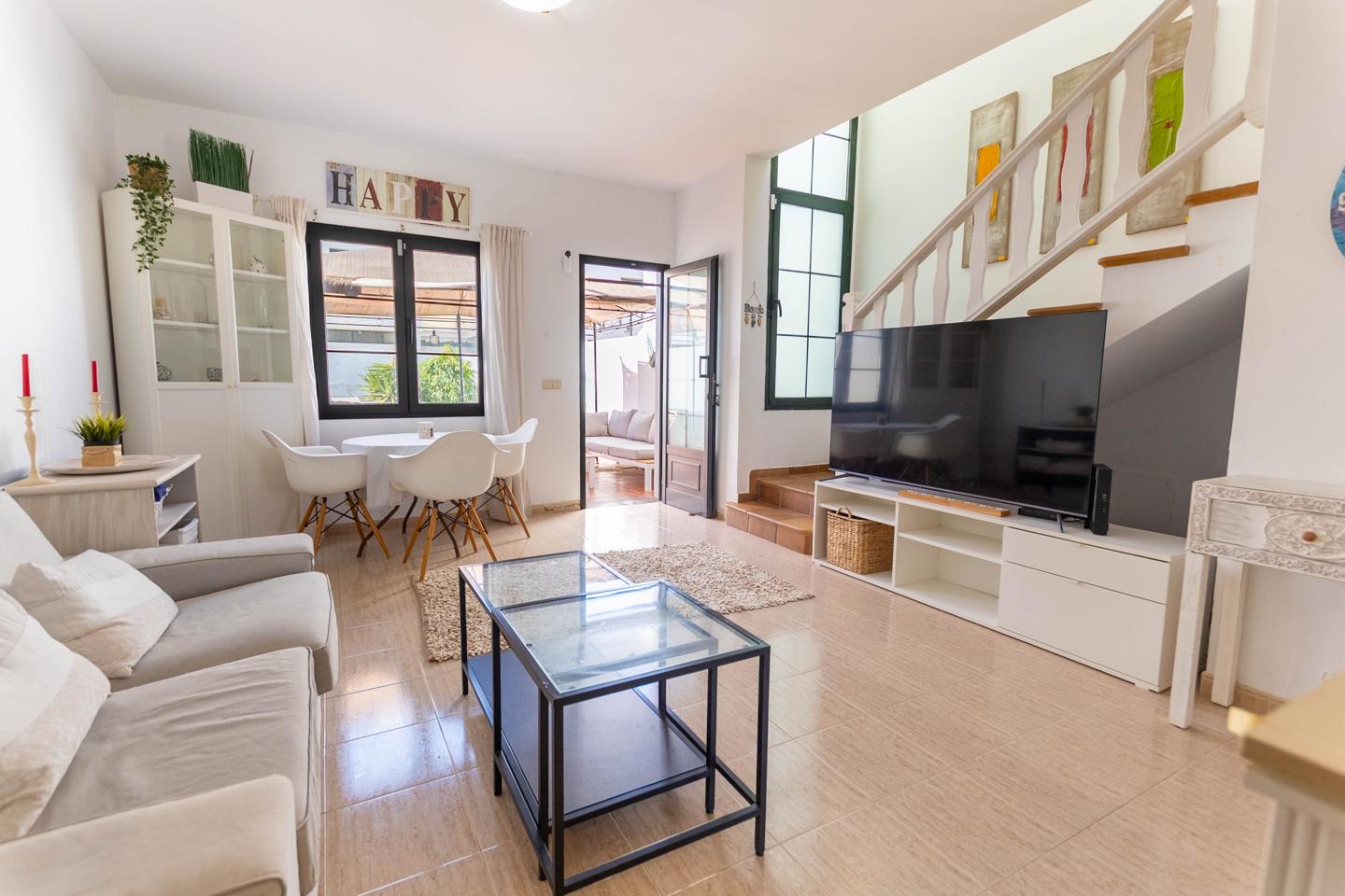 Cosy 2 Bed Duplex With South Facing Terrace