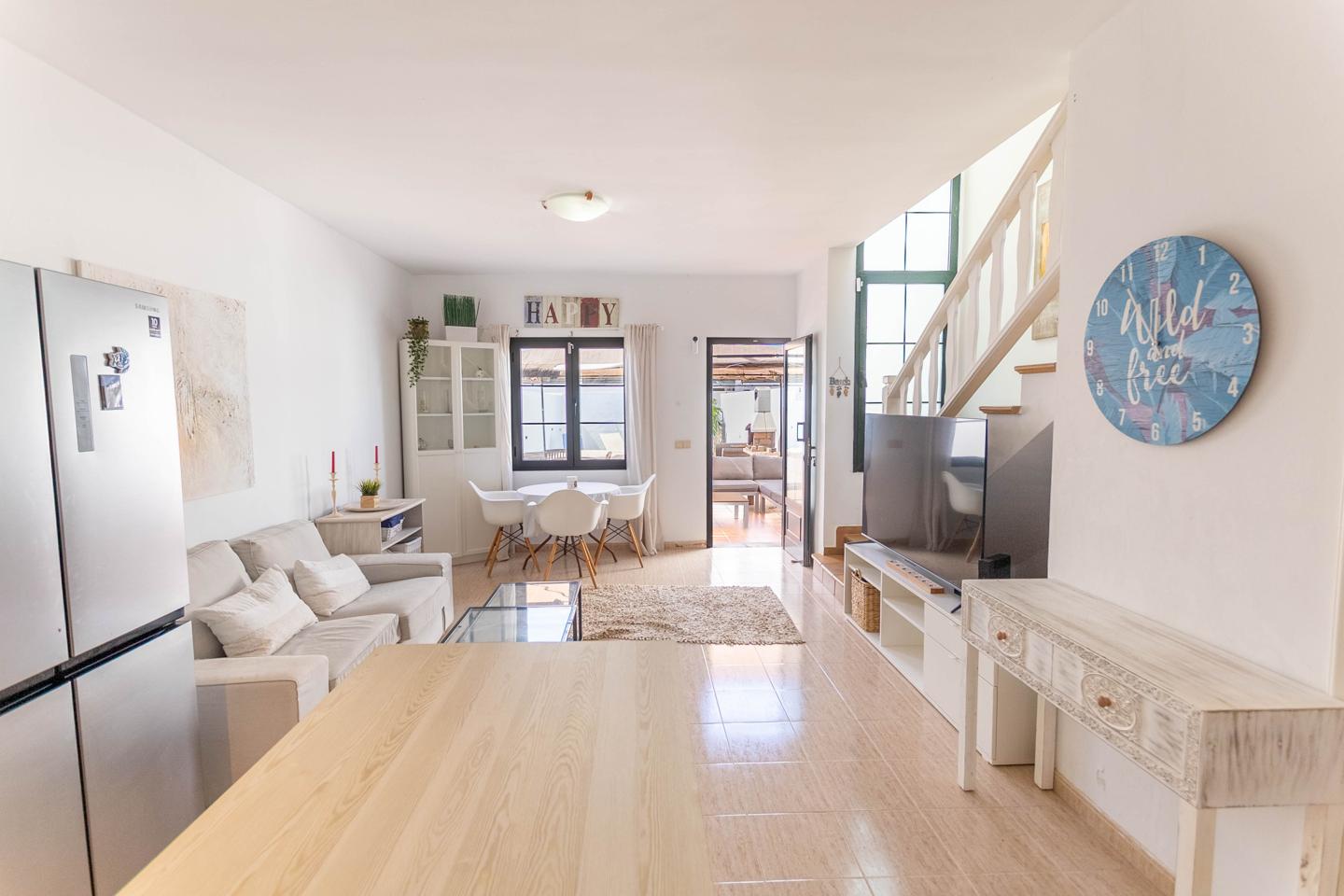 Cosy 2 Bed Duplex With South Facing Terrace