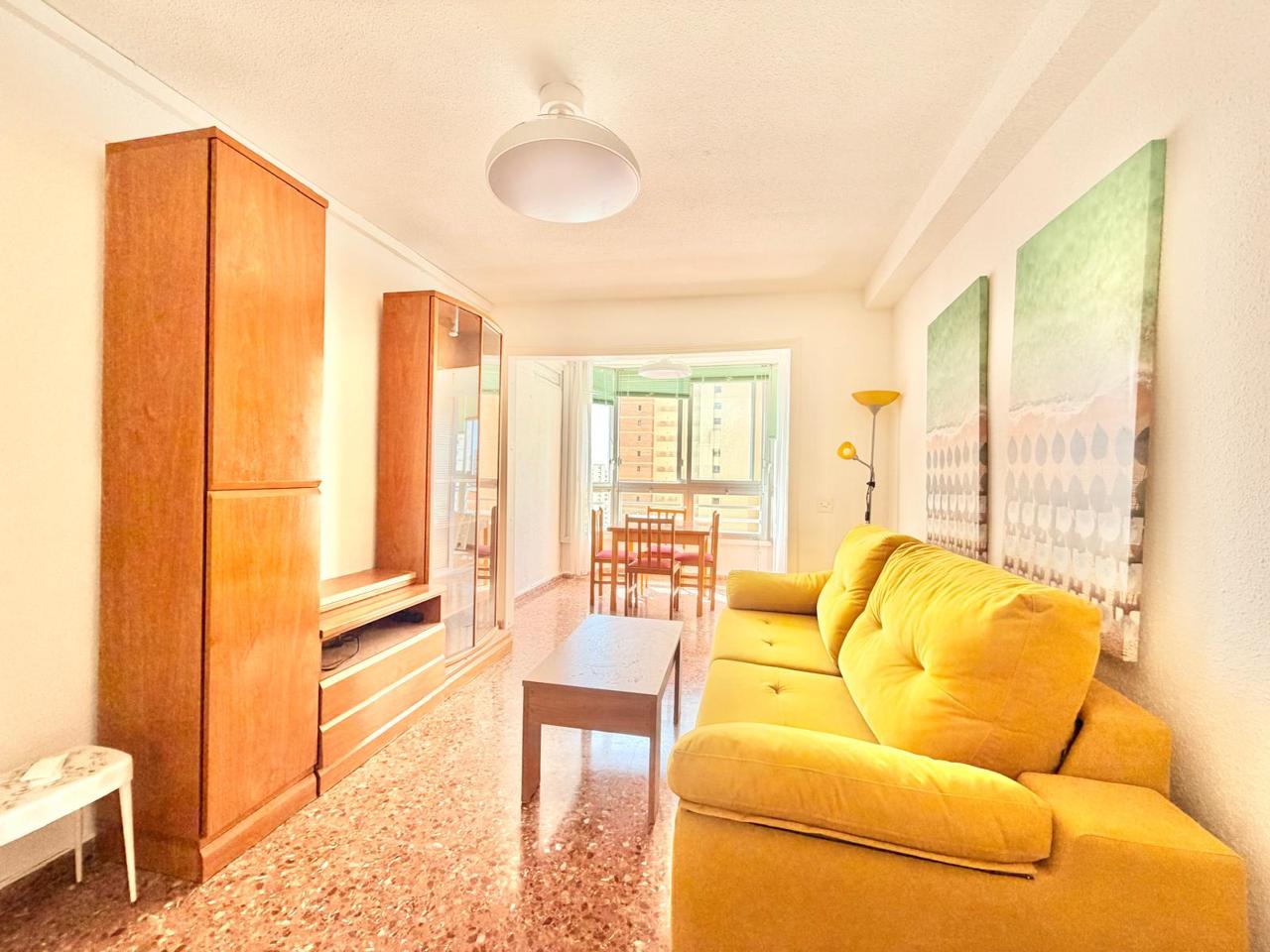 Piso en Calle Jaén, Benidorm, Alicante de 59 m2
