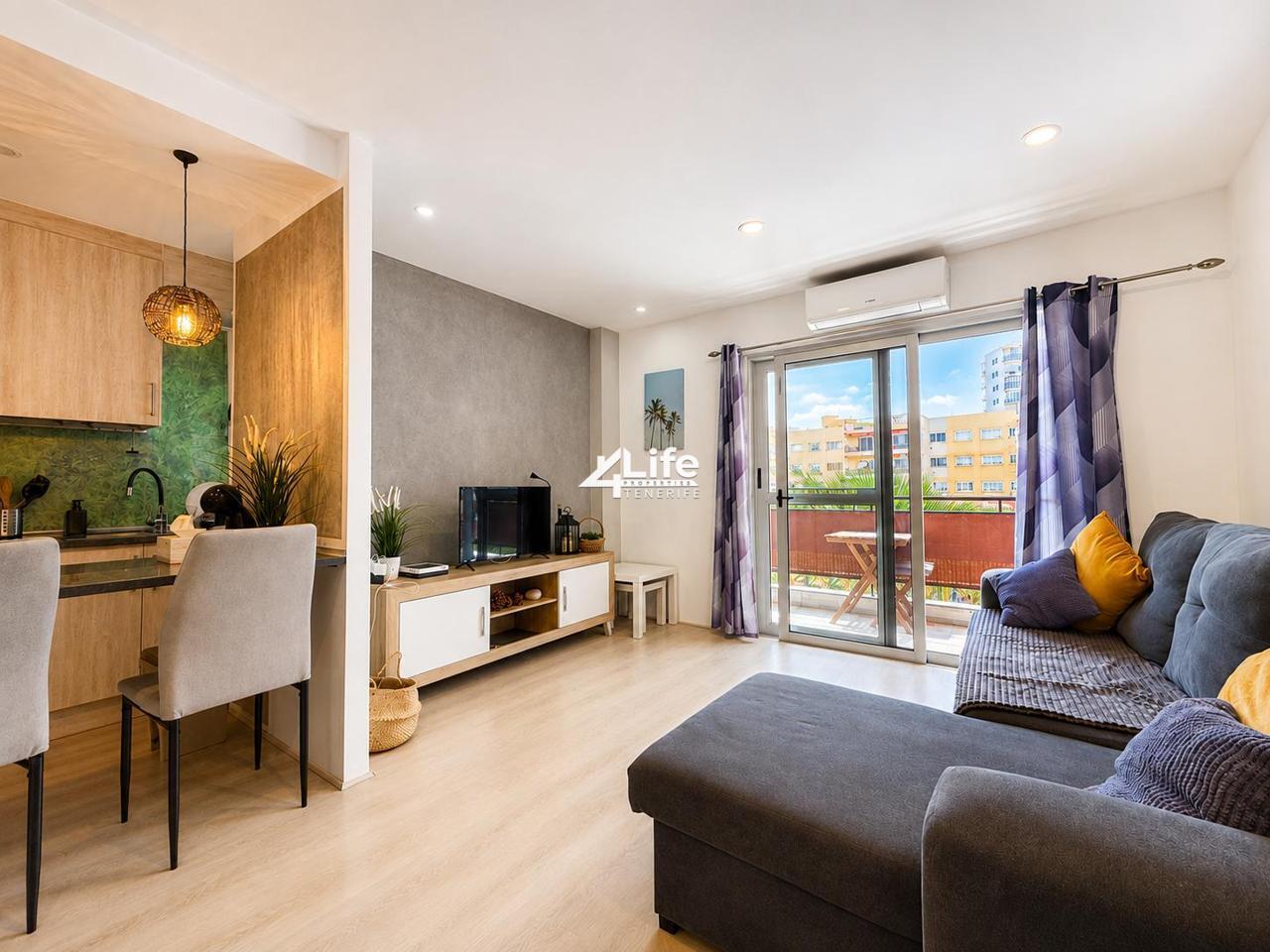 Piso en Los Cristianos, Arona de 62 m2