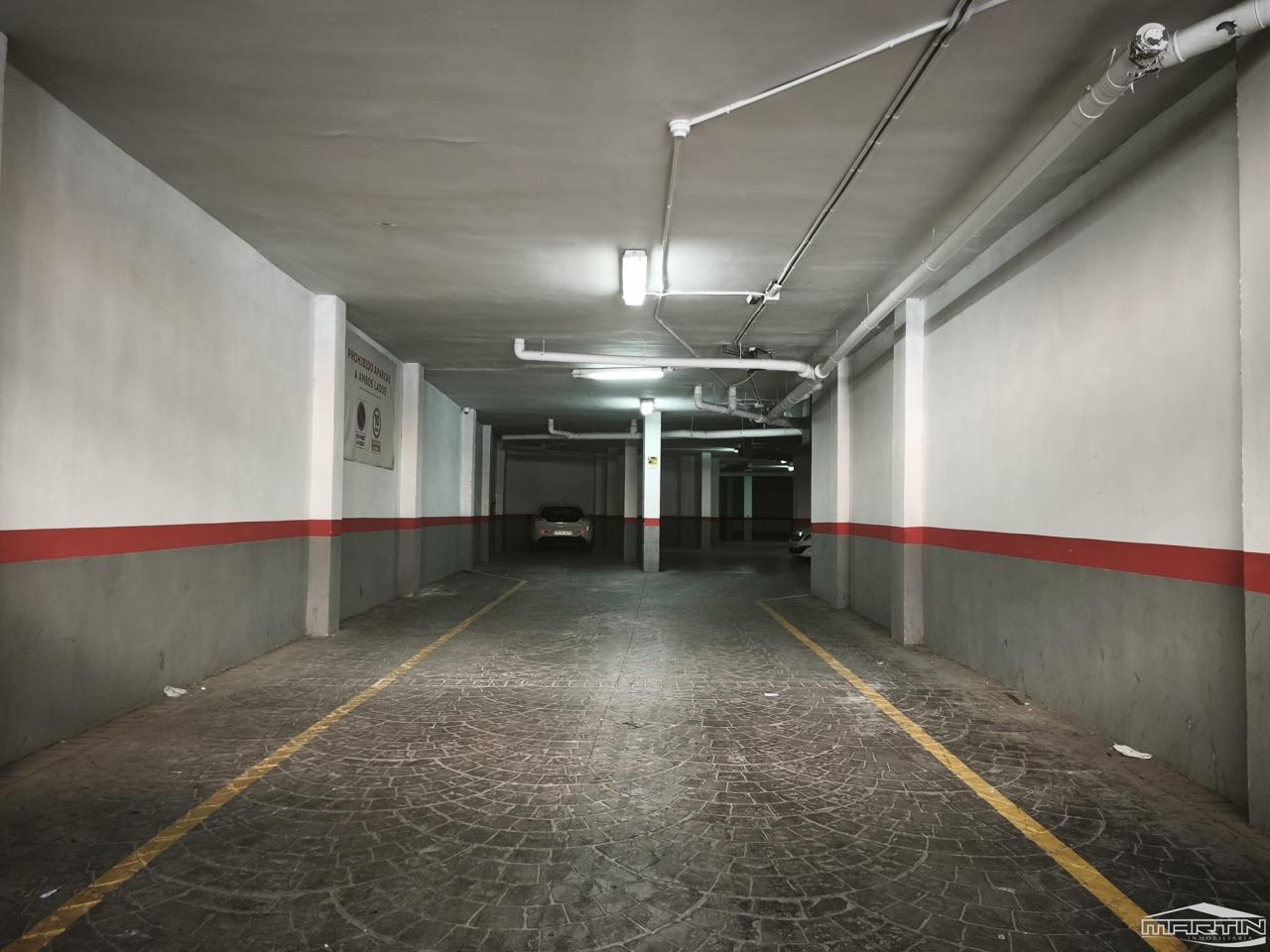 Plaza de parking en Calle Viana, Lucena, Córdoba de 11 m2