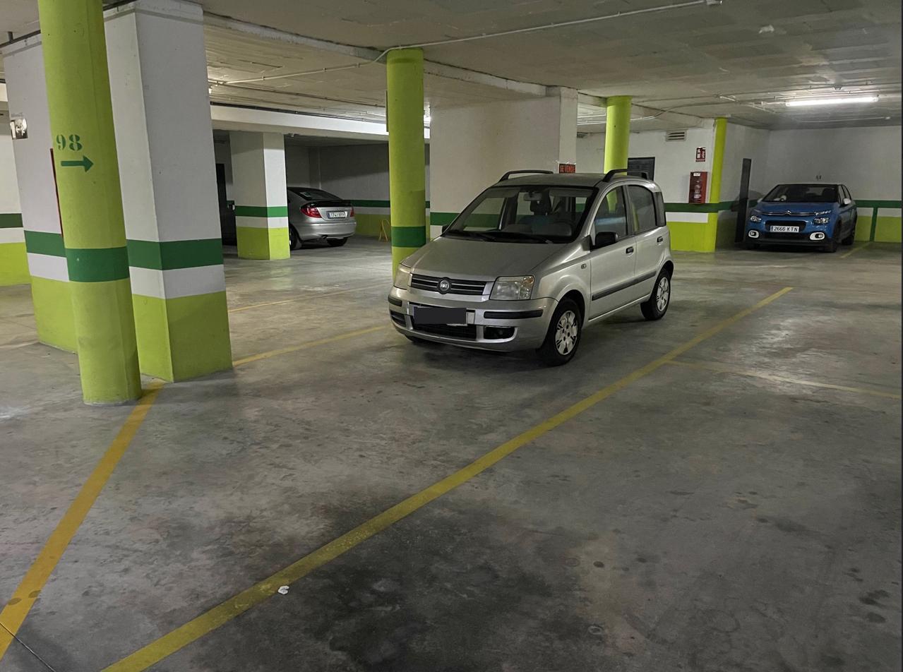 Plaza de parking en Benidorm, Alicante de 20 m2